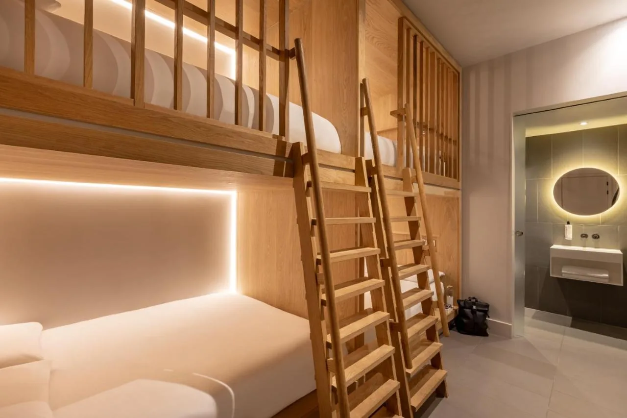 Cocoon 8